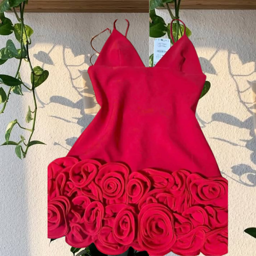 VESTIDO CORTO FLORES RELIEVE - ShantApp